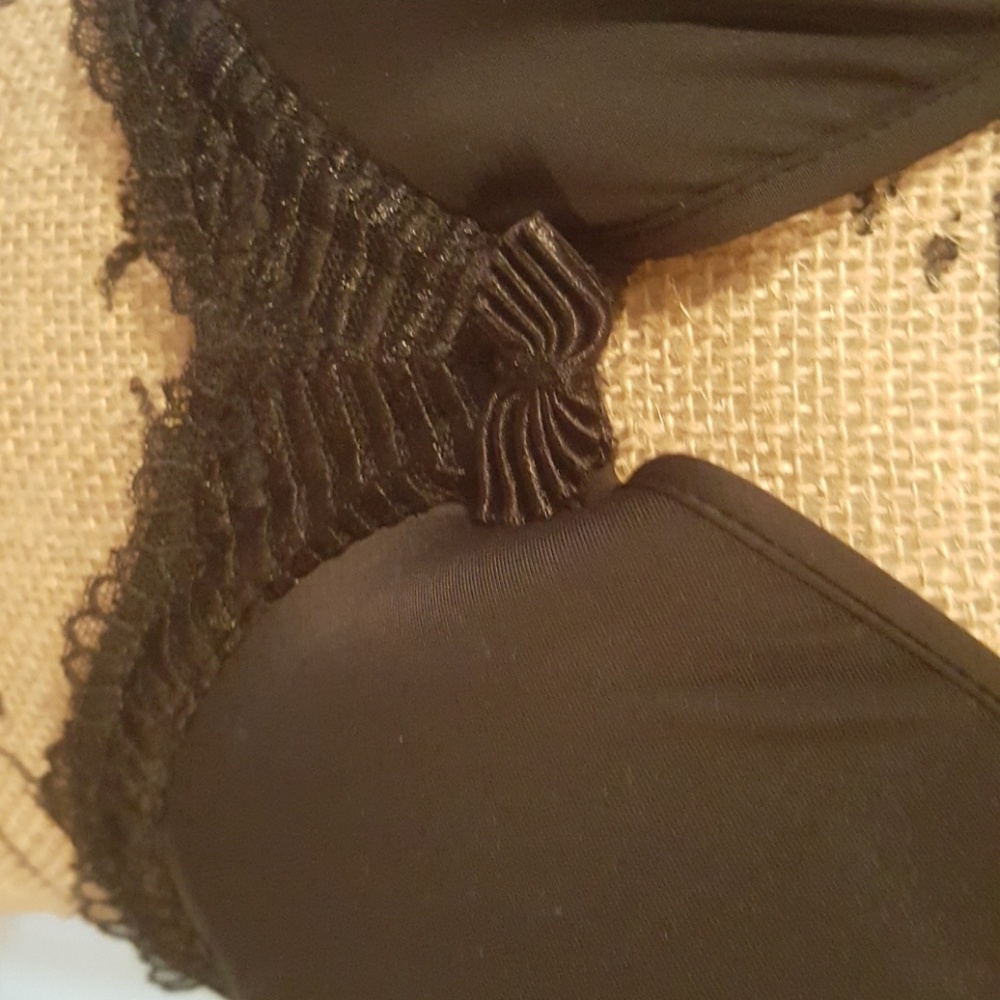 Bra - Picture 2 of 4